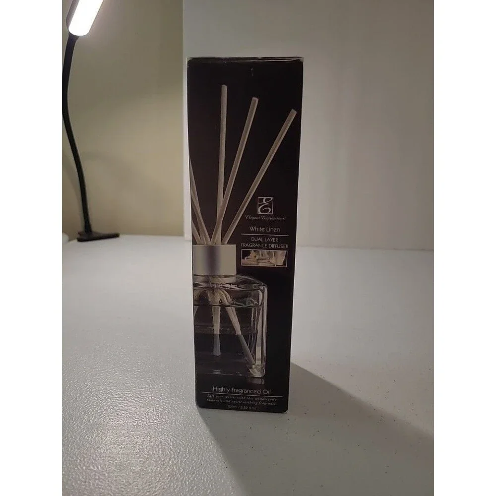 Elegant Expressions White Linen Frangrance Diffuser With Rattan Sticks